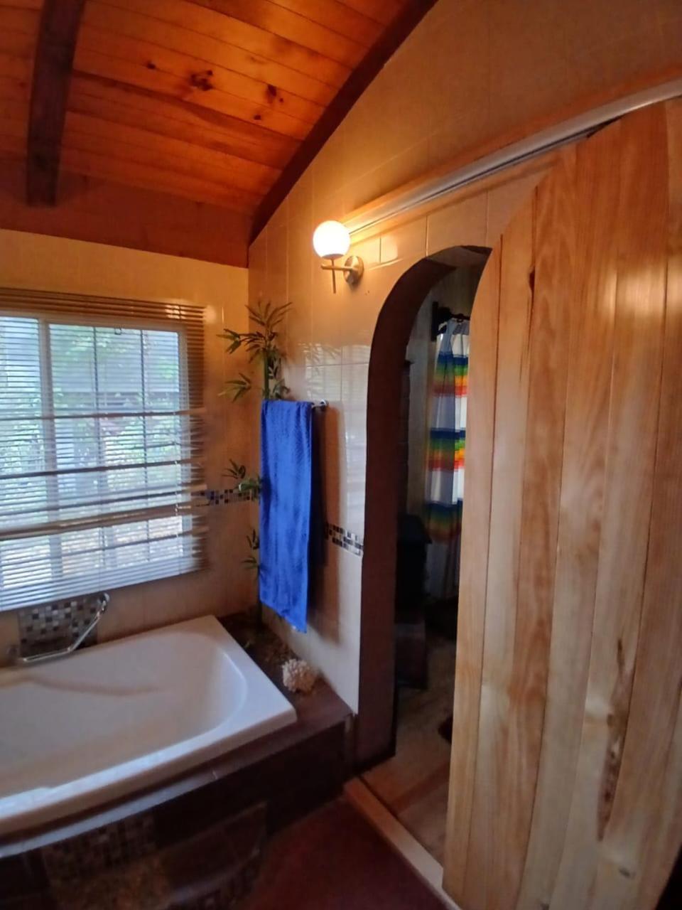 Cabaña con Jacuzzi en Puesta de Sol El Pacifico Exterior foto